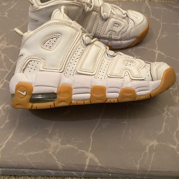 nike more uptempo white gum